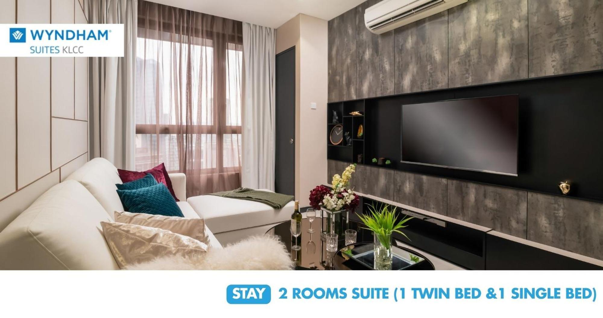 Wyndham Suites Klcc Куала-Лумпур Экстерьер фото 2-room suite