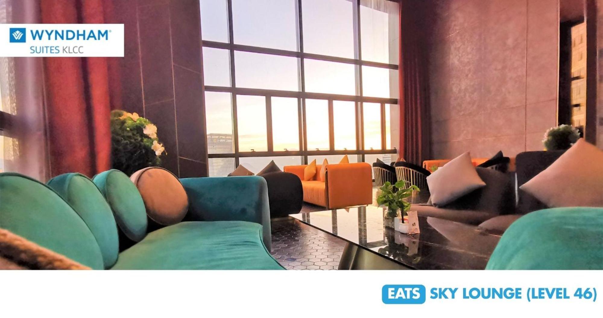 Wyndham Suites Klcc Куала-Лумпур Экстерьер фото Sky Lounge